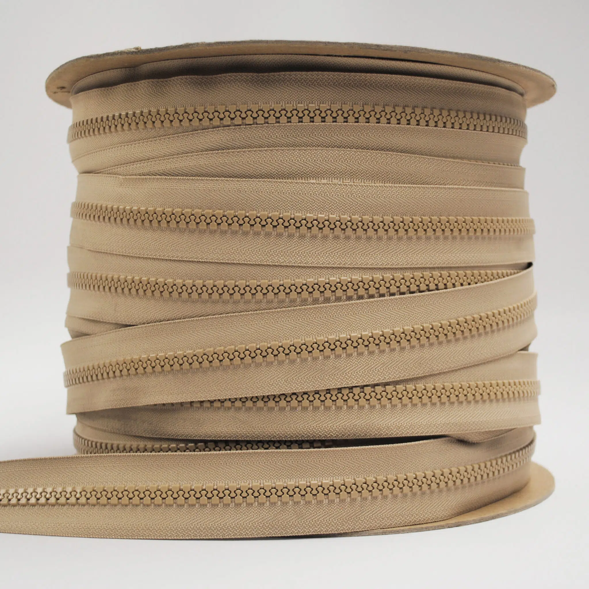 YKK® #10 VISLON® Chain Zipper Beige